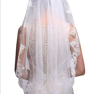 Lace brand new veil